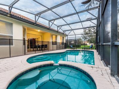 Private Pool/Spa | Game Room | FREE On-Site Water Park