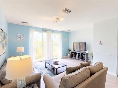 Beautifully decorated 3BD/3.5BA townhome located minutes from Universal!!