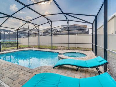 Stylish Home w/ Private Pool+Spa! *Near Disney*